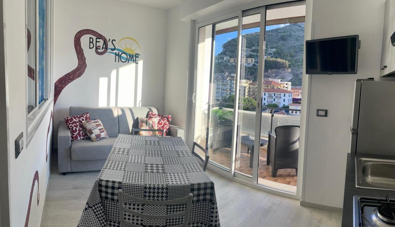 Casa Di Bea Lägenhet Ventimiglia Exteriör bild
